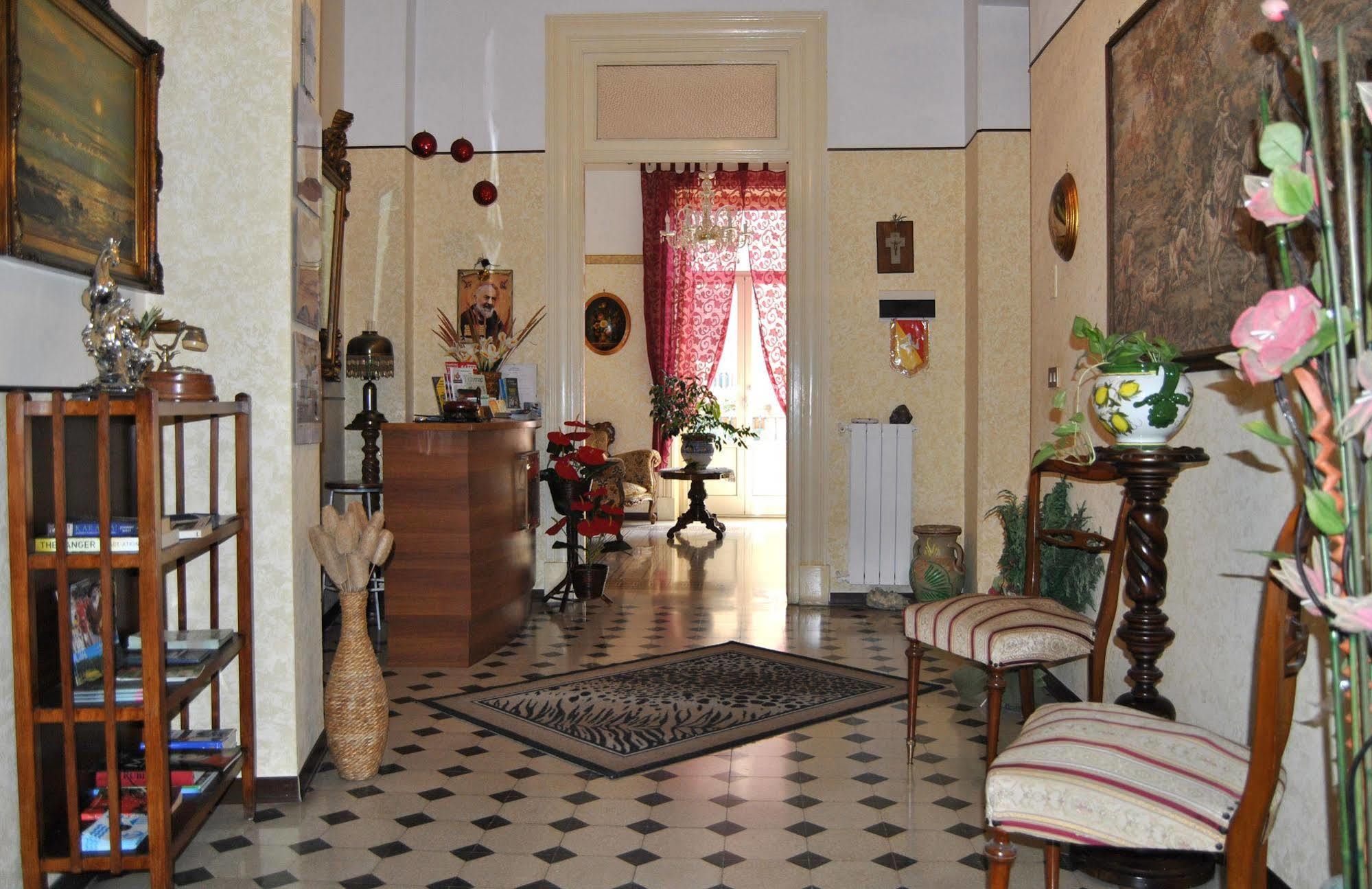 Bed And Breakfast D'Angelo Palermo Dış mekan fotoğraf